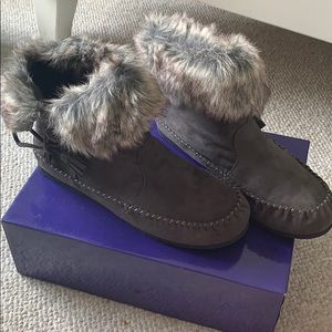 Madden Girl Grey Moccasins